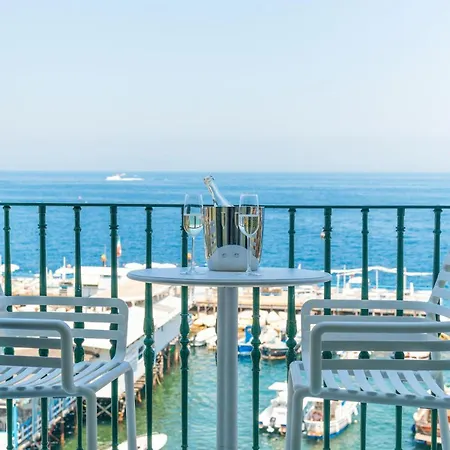 Διαμέρισμα Maison Marika *